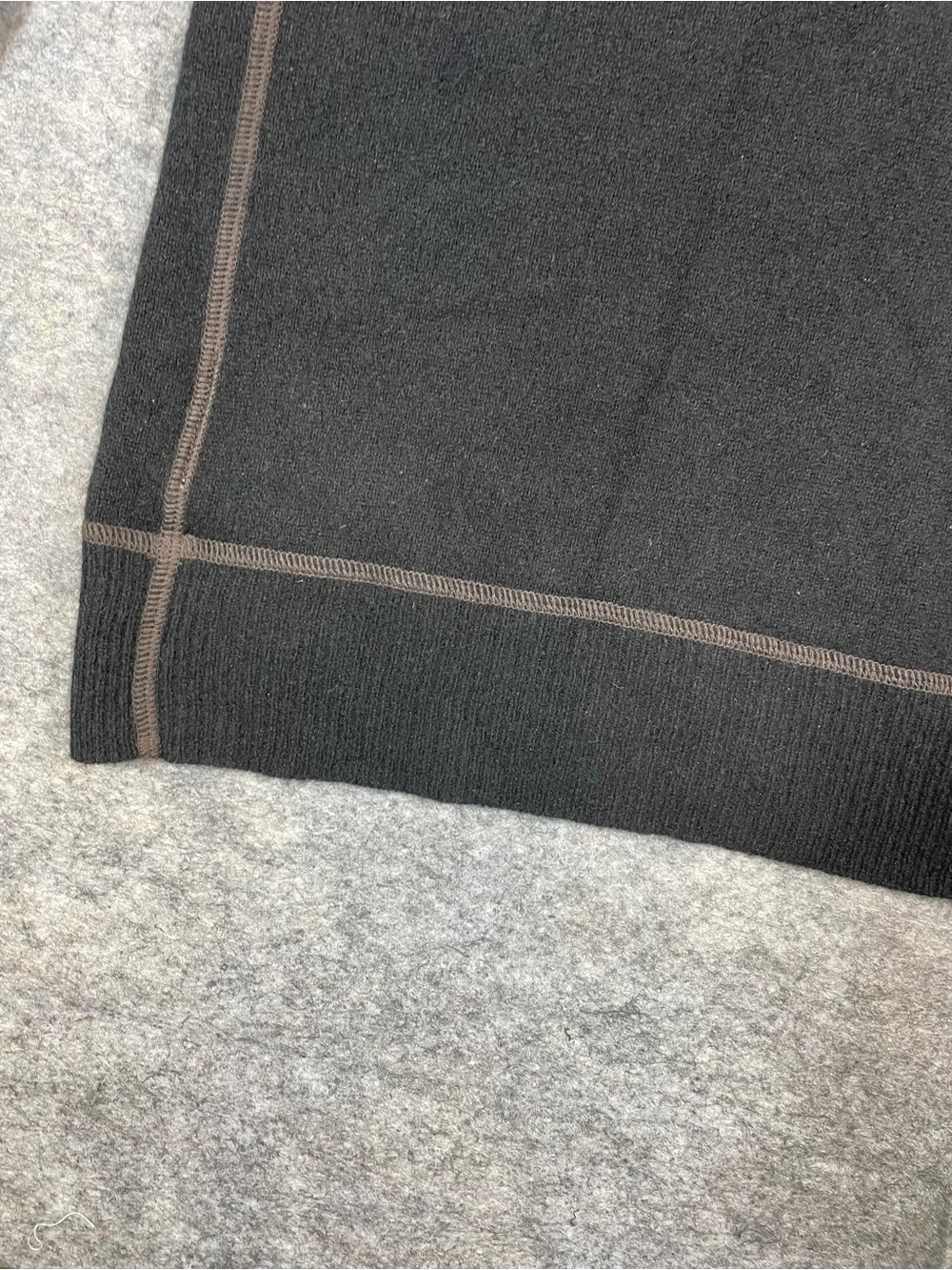 Canterbury Cashmere Men's Black Crewneck Sweater Minimalist Cozy Comfy Large - Picture 15 of 15